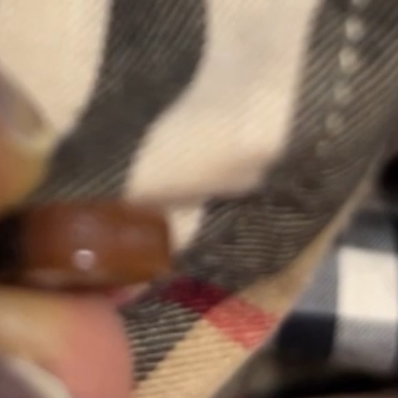 💯%❤️🫶🏻 authentic burberry shirt and pants ❤️🫶🏻 - Picture 6 of 12